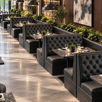 Ensemble de banquettes de restaurant personnalisables en cuir cognac capitonné, table à manger en bois, chaises de restaurant, OEM ODM, vente en gros Chine