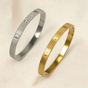 Nueva Pulsera Kaga de Acero Inoxidable Electrochapado a Rayas, Impermeable, Sin Color, Simple, para Hombre y Mujer - Product Image 2