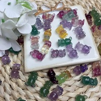 Vente en gros de sculptures d'ours en fluorite arc-en-ciel en cristal naturel Mini impression laser Cadeaux de décoration pour la maison Sculptures de pierres précieuses de guérison