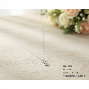 Collana con Ciondolo a Forma di Lettera E con Diamante, Catena in Acciaio Inossidabile 6mm Stile Collare - Product Image 3