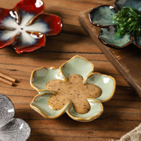 Vaisselle de four en céramique rétro japonaise Soucoupe de trempage domestique créative Conception de feuille de fleur de lotus colorée Assaisonnement Plat de trempage
