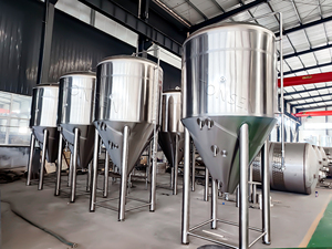 Équipement complet de brasserie : Cuve de fermentation conique à double enveloppe avec couche isolante, <span class=keywords><strong>pompe</strong></span> et moteur pour <span class=keywords><strong>la</strong></span> transformation de l'alcool - Product Image 5