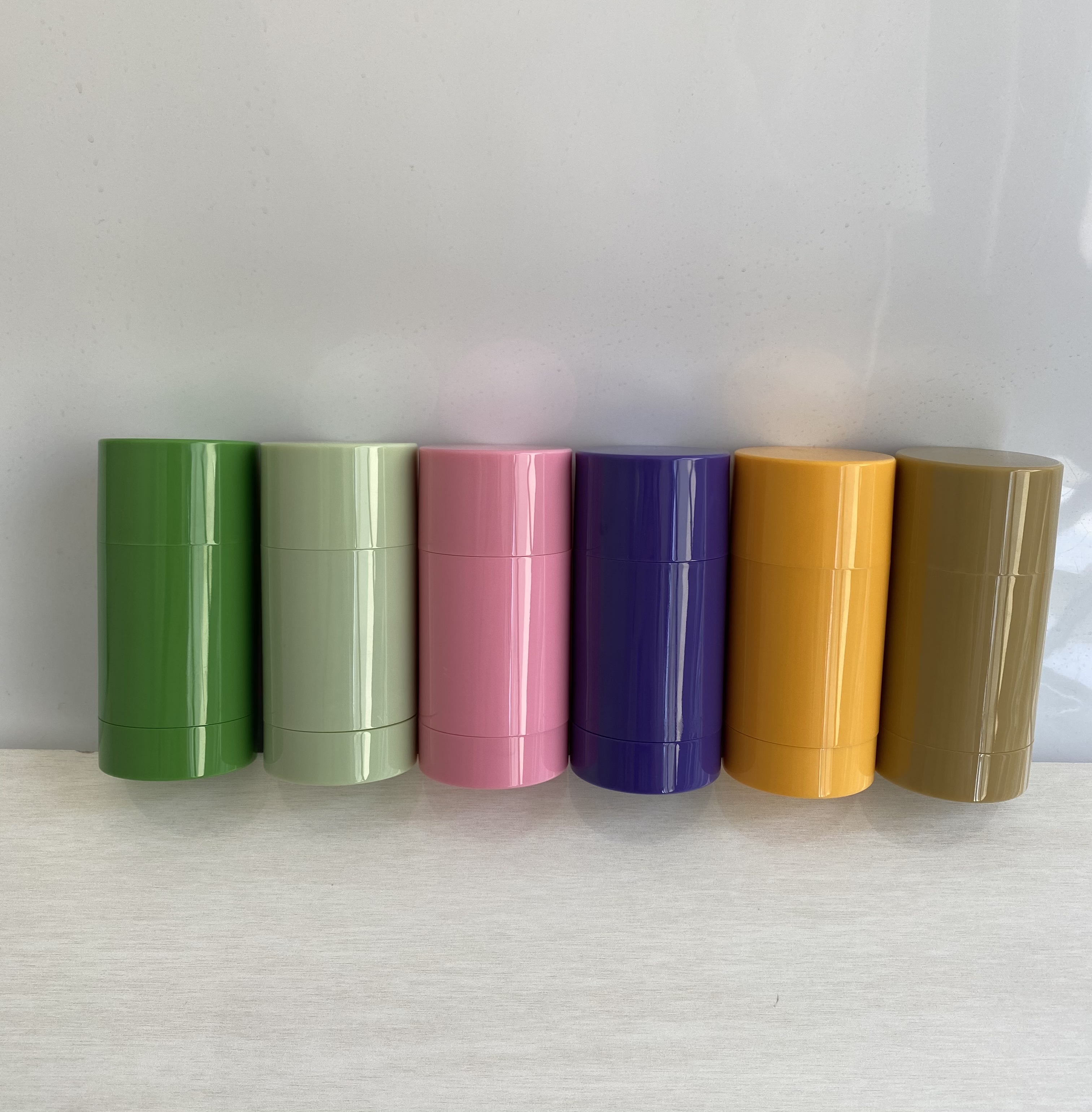 OEM 1 Unze leere Plastik oberteil füllung Push-up Kreis rosa Behälter Verpackung Nachfüllung für feste Parfüm Deodorant Tube Deo Stick