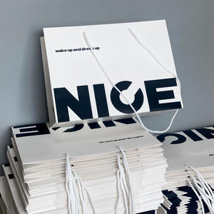 Sacs en papier kraft pour supermarchés, sacs recyclables de luxe, sacs en papier kraft de luxe, emballages de luxe personnalisés, sacs en papier personnalisés - Product Image 6