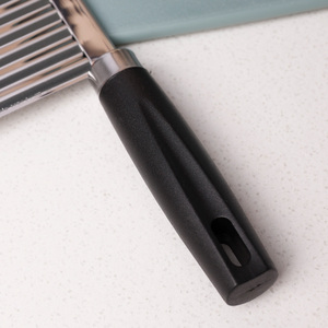 Coupe-frites ondulées en acier inoxydable, trancheuse à pommes <span class=keywords><strong>de</strong></span> terre ondulées, hachoir à légumes pour usage domestique - Product Image 5