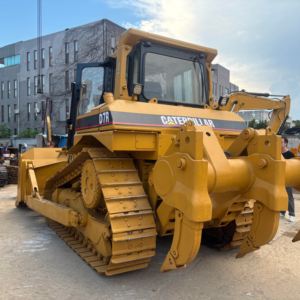 Bulldozer D7R usado, alta eficiencia, servicio pesado, construcción, minería, maquinaria de movimiento de tierras, motor central ahora disponible para uso industrial - Product Image 1