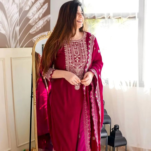 Ensemble haut et dupatta en velours pour filles, entièrement cousu, de haute qualité, vêtements indiens et pakistanais prêts à porter - Product Image 1