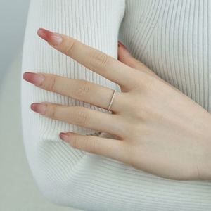 Anillo de Eternidad Minimalista Dylam, Chapado en Oro Rosa y Rodio, 1 mm, con Circonita Cúbica 5A, para Boda, Compromiso o Promesa - Product Image 5