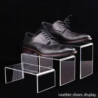 Özel ayakkabı mağazası akrilik adım yükseltici standı/akrilik ayakkabı rafı/pleksiglas ayakkabı teşhir standı