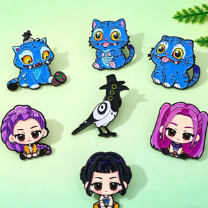 Broche de aleación con diseño de personaje de dibujos animados, equipo de cazadores de demonios, gatito, accesorio decorativo, pin conmemorativo, insignia personalizada - Product Image 6