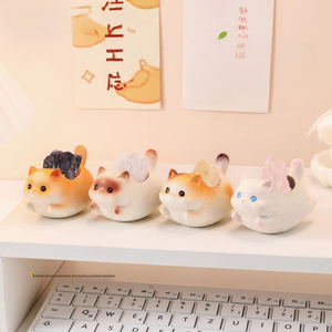 Cute <strong>Cat</strong> Resin Crafts <strong>Figurine</strong> for Christmas Office Desktop Decorations Wedding Guests Favors Souvenirs Handmade Wedding Gifts - Product Image 1