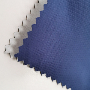 Tùy chỉnh màu sắc & in 100% nylon ribstop <span class=keywords><strong>taslon</strong></span> với hơn 10000mmh2o chống thấm nước & 5000g/mét vuông * 24hrs thoáng khí màu trắng PU lớp phủ - Product Image 2