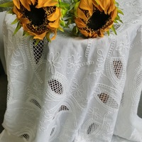 Tissu en dentelle de coton blanc 260 g/m² à motif cachemire, broderie anglaise, voile suisse en coton pour chemisier, robe et rideau