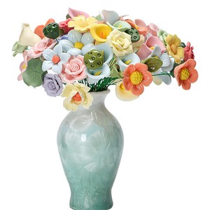 Jarrón Pequeño de Cerámica de Jingdezhen con Ramas de Flor de Peonía, Elaborado con Técnicas Tradicionales; Decorativo con Flores Preservadas Realistas - Product Image 5