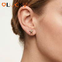 Boucles d'oreilles clous étoile de mer miniatures minimalistes en acier inoxydable plaqué or 18 carats étanches avec zircone cubique pour femme LUCKYJIU