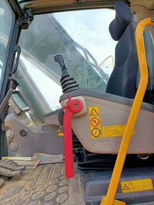 Excellent état de fonctionnement excavatrice utilisée VOLVO EC 210 210Blc 220 220D 220DL 20 tonnes 22 tonnes machines de construction d'occasion - Product Image 3