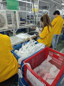 Cepillo secador de viaje <span class=keywords><strong>en</strong></span> uno, mini cepillo de aire caliente de doble voltaje, tendencias de cabello titanio <span class=keywords><strong>2</strong></span> pulgadas secador de pelo de un paso y estilizador - Product Image 6