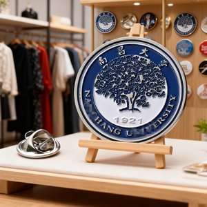 Insignia Metálica Personalizada, Níquel Pulido, Dorado, Esmalte Suave y Duro, Pin de Solapa Conmemorativo de Aniversario - Product Image 3