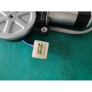 มอเตอร์ปรับกระจกหน้าต่าง 61188-SA010 สำหรับรถยนต์รัสเซีย ขนาด 48x33.5x25.5 มม. ใช้สำหรับซ่อมแซมหรือเปลี่ยน - Product Image 2