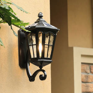 Lámpara de <span class=keywords><strong>Pared</strong></span> Exterior de Aluminio Negro de 10 Pulgadas, Resistente a la Intemperie, Estilo Vintage, para Patio, Jardín, con Cristal - Product Image 5