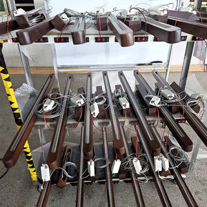 Lampes suspendues en <span class=keywords><strong>bois</strong></span> de salle à manger minimalistes LED modernes Long salon Bar plafond bureau pendentif linéaire LED Batten Light 120cm - Product Image 5