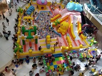 Château gonflable géant de qualité commerciale avec toboggan pour enfants, aire de jeux intérieure en vente, château gonflable
