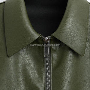 <span class=keywords><strong>Camicia</strong></span> personalizzata con colletto Patch tasche soprammobile <span class=keywords><strong>giacca</strong></span> a vento <span class=keywords><strong>giacca</strong></span> <span class=keywords><strong>di</strong></span> <span class=keywords><strong>pelle</strong></span> per gli uomini - Product Image 4
