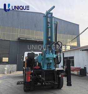 UNIQUE 300m Foreuse hydraulique pour puits d'eau montée sur camion - Product Image 5