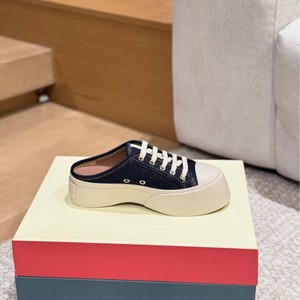 Scarpe casual stringate stile Mary Jane con plateau, in TPU, con tomaia in pelle bovina e fodera in montone, dal design originale e accattivante - Product Image 4