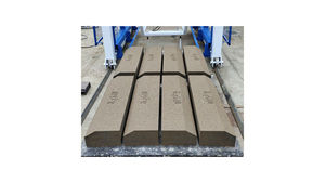 Máy Làm Gạch Và Khối Tự Động Với Công Suất Từ 20000 Đến 40000 Pcs Sản Xuất Mỗi Ngày Trong 8 Giờ - Product Image 3