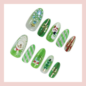 Ongles à presser de Noël 3D Père Noël Bonhomme de neige Sapin de Noël Brillants en acrylique Réutilisables Faux ongles Cadeau de vacances personnalisé pour femmes - Product Image 5