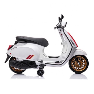 Motocicleta <span class=keywords><strong>Vespa</strong></span> Eléctrica con Licencia Oficial, Juguete para Niños, Auto Recargable para Niños de 10 Años - Product Image 4
