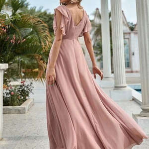 Robes de <span class=keywords><strong>demoiselle</strong></span> <span class=keywords><strong>d</strong></span>'<span class=keywords><strong>honneur</strong></span> personnalisables <span class=keywords><strong>Robe</strong></span> en mousseline de soie <span class=keywords><strong>rose</strong></span> unie à col en V profond avec taille naturelle teint en plaine pour les femmes - Product Image 3
