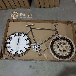 Đồng Hồ Sắt Trang Trí Nội Thất Phong Cách Châu Âu Đồng Hồ Sắt Rèn Treo Tường Kim Loại Hình Xe Đạp - Product Image 5