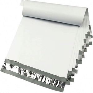 Enveloppe de courrier personnalisée en A3/A4, recyclable, avec couleur personnalisée pour l'emballage des chaussures et des chaussettes - Product Image 1