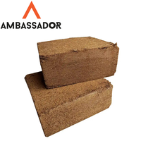 Bloc de 5kg fibre de coco sèche Cocopeat 100% origine naturelle écologique Cocopeat jardin pépinière fabriqué en Thaïlande