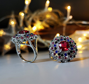 Anello da sposa con gemma rossa stellata per la notte di Natale, gioielli alla moda colorati per donna - Product Image 4