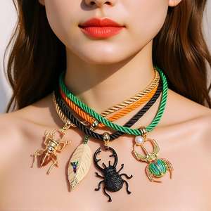 Kaimei 2026ファッションジュエリー重ね着カラフルなカブトムシの葉のペンダントセットネックレス多層ロープ昆虫革ペンダントネックレス - Product Image 1