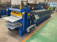 Petit pain de panneau de feuille de toit en métal de tuile vitrée de trois couches formant la machine d'usine en Chine