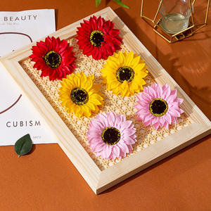 Fleur de savon en forme de tournesol, tête de fleur en boîte, fleur de simulation créative, cadeau de la Saint-Valentin, cadeau de Noël - Product Image 1