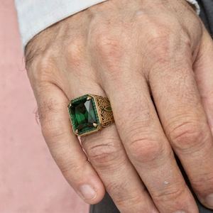 Retro Ethnischer Europäisch-Amerikanischer Stil Set mit Rot Grün Blau Diamant Herren Breiter Fingerring für Männer - Product Image 2