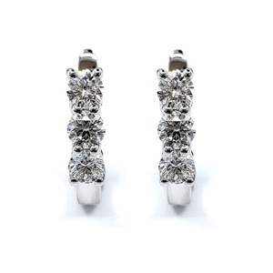 Boucles d'oreilles créoles Huggie en or blanc massif 18 carats avec diamants véritables taille brillant, style vintage, pour femme, cadeau de mariage, par Daily Design Fine Jewelry - Product Image 1