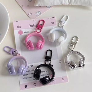 Chaîne de téléphone portable pour écouteurs de musique, porte-clés de sac à dos stylé, pendentifs couleur bonbon, ornements, accessoires de sac Cœur de Fille - Product Image 1