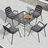 Ensemble table et chaises d'extérieur en métal de style nordique minimaliste pour cour, café, restaurant, salon de thé et balcon