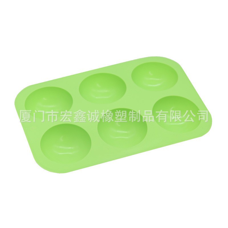 6 petits demi-cercles verts