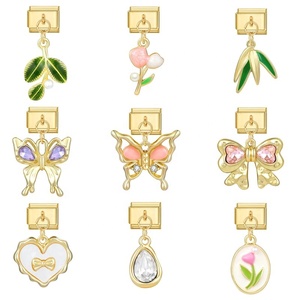 Accesorios de Joyería de Oro Personalizados, Creativos y Hechos a Mano en Italia - Módulos de Pulsera con Dijes de Moda - Hechos a Mano - Product Image 3