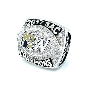 Catawba per la Band della scuola superiore di cresta 2022 anello di diamanti personalizzato del campionato statale con artigianato in metallo bucanieri <span class=keywords><strong>Tampa</strong></span> Bay - Product Image 4