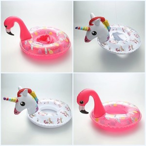 Flotador inflable de unicornio para niños con diseño de arcoíris y asas, material de PVC de 0.3 mm - Product Image 4