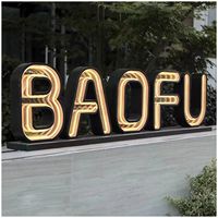 Enseigne personnalisée en miroir infini, lettres lumineuses 3D en miroir infini pour la décoration de bar et de boutique