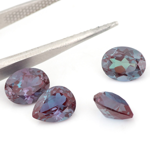 Pierres précieuses de haute qualité cultivées en laboratoire, taille ovale, <span class=keywords><strong>alexandrite</strong></span> cultivée en laboratoire, pierres précieuses à changement de couleur avec certificat GRC, <span class=keywords><strong>prix</strong></span> par <span class=keywords><strong>carat</strong></span> - Product Image 2